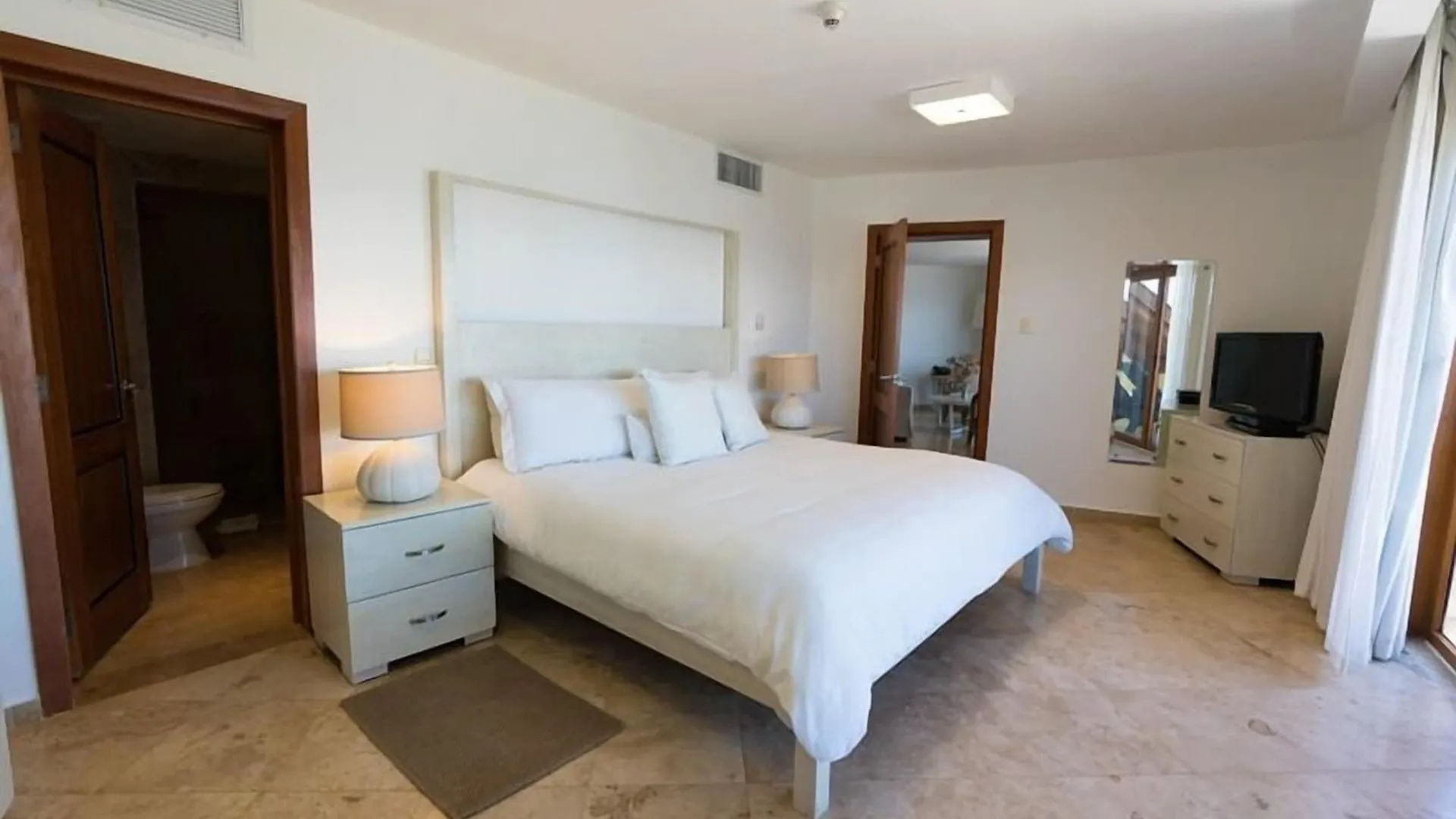 *****  The Bannister Hotel & Yacht Club By Mint Samana Dominican Republic