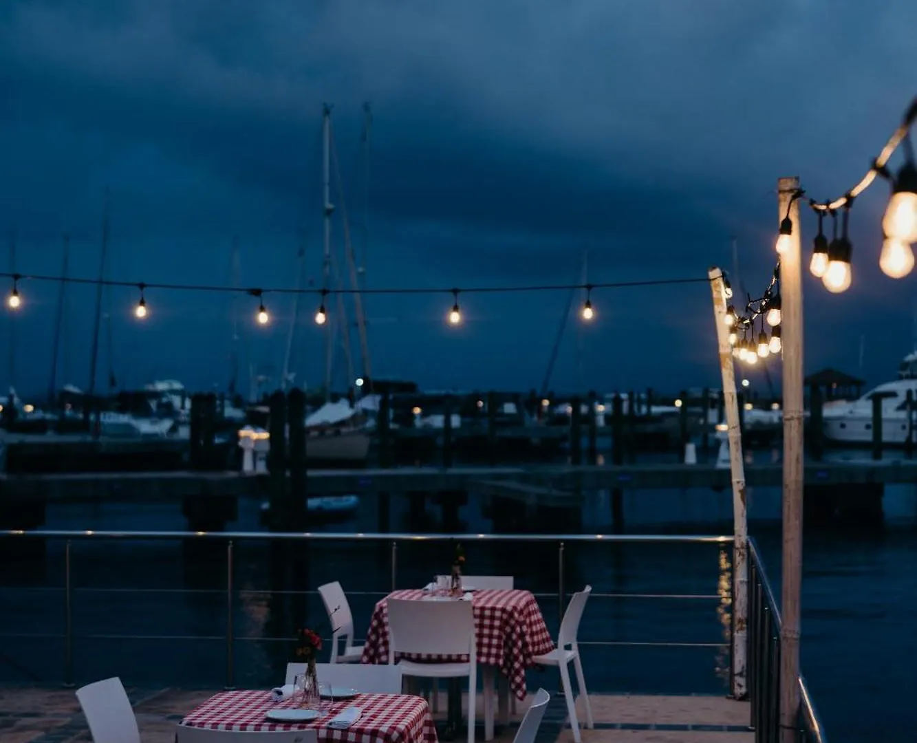 The Bannister Hotel & Yacht Club By Mint Samana